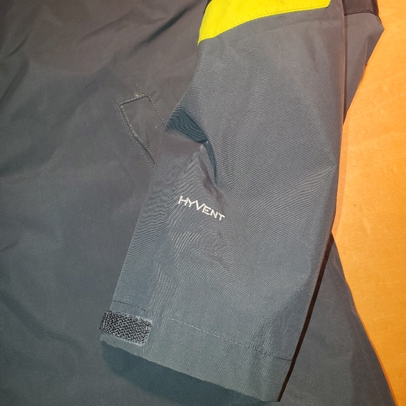 The North Face Hyvent Jacket Size Medium - Picture 4 of 7